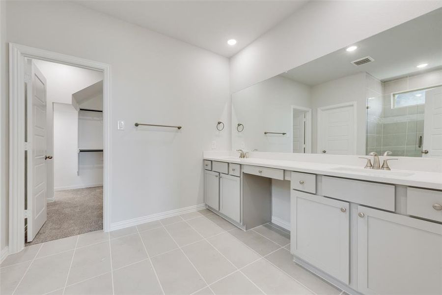 Image 33 of a home in Sutton Fields.