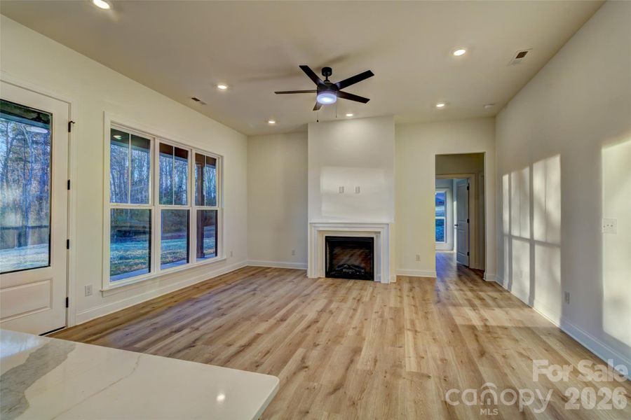 Spacious, unfurnished interior of a new home in , Cherryville (Image 21).