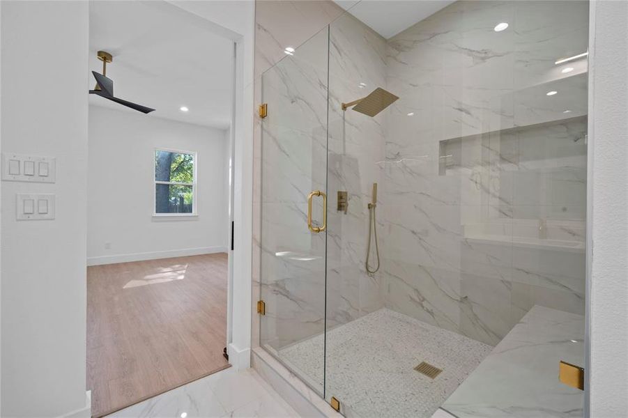 Furnished interior view inside a new home in , Dallas (Image 17). Furnished interior view inside a new home in , Dallas (Image 17).