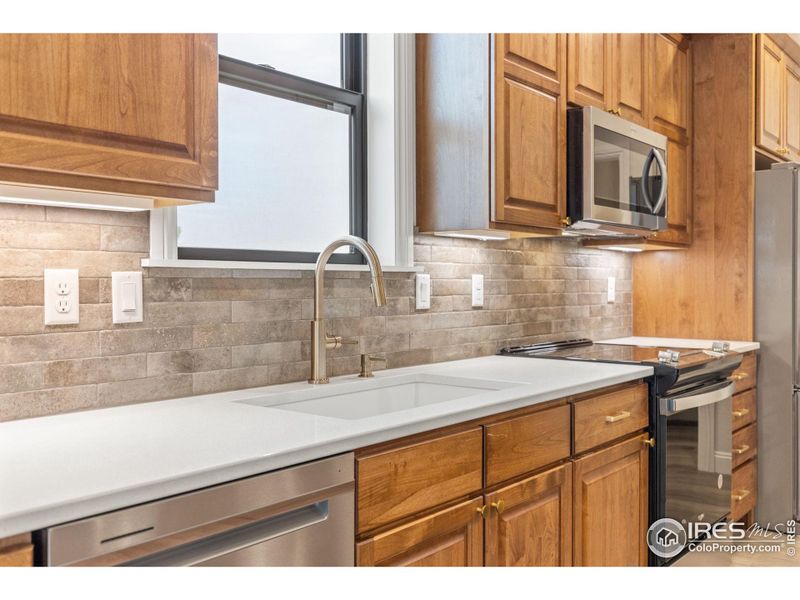 Benchmark takes pride in customer service and customizations. Select what you want and build a home your way