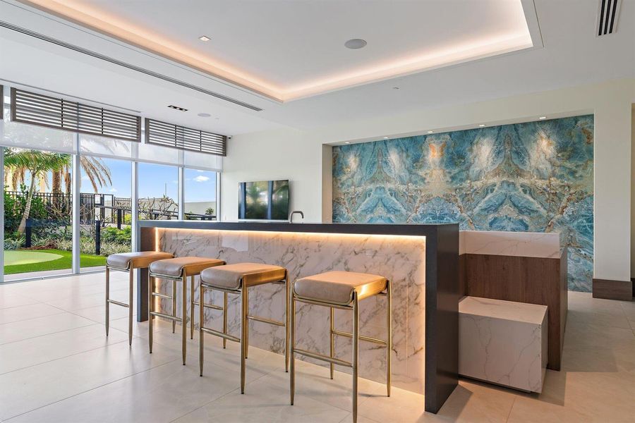 112-220LakeShoreDr-1219-WestPalmBeach-SM