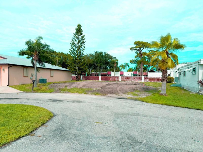 14 Espanola Future Site