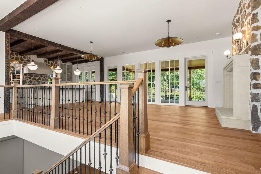 Image 77 of a home in .