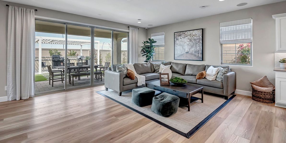 Jade-model-GR-to-patio GALLERY