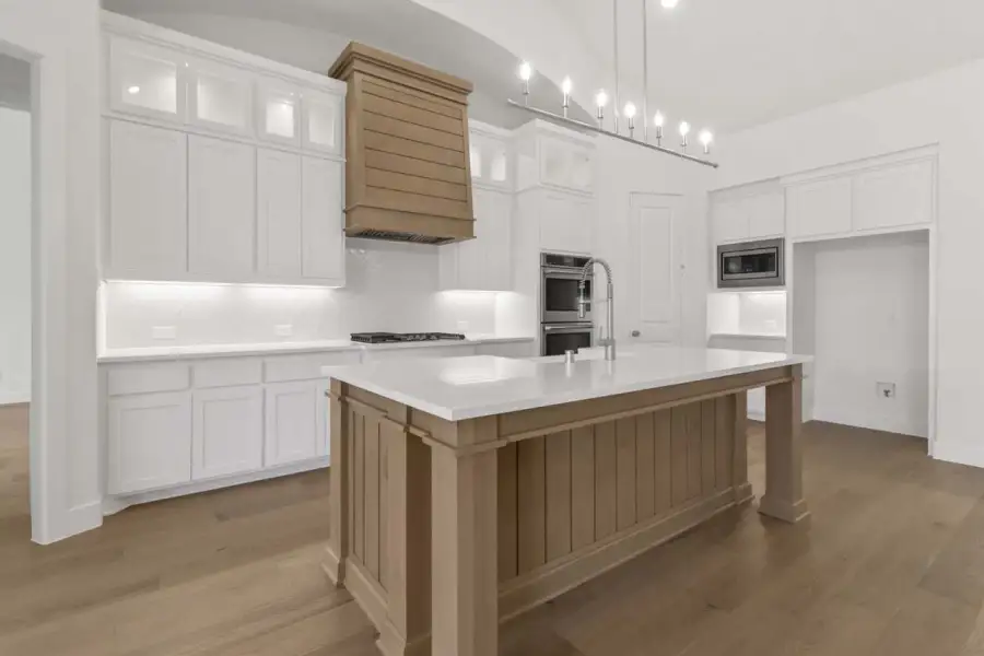 Representative Kitchen - some options shown Representative Kitchen - some options shown