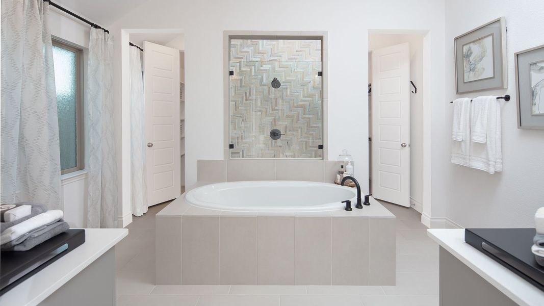 Furnished interior view inside a new home in Sweetgrass, Haslet (Image 12). Furnished interior view inside a new home in Sweetgrass, Haslet (Image 12).