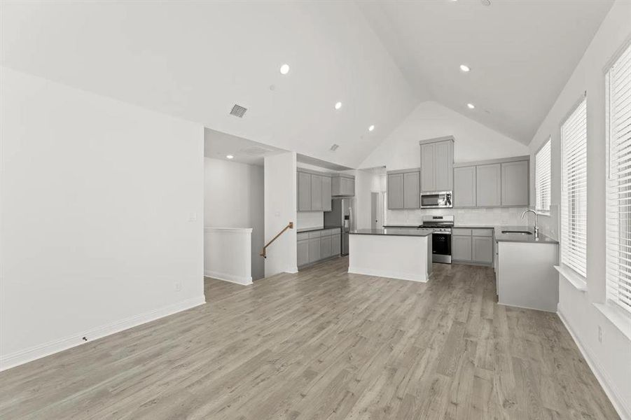 Image 30 of a home in Chelsea Commons.