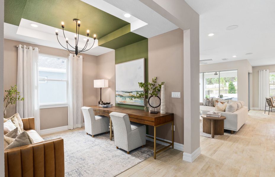 Furnished interior view inside a new home in Willow Ridge, Montverde (Image 4).