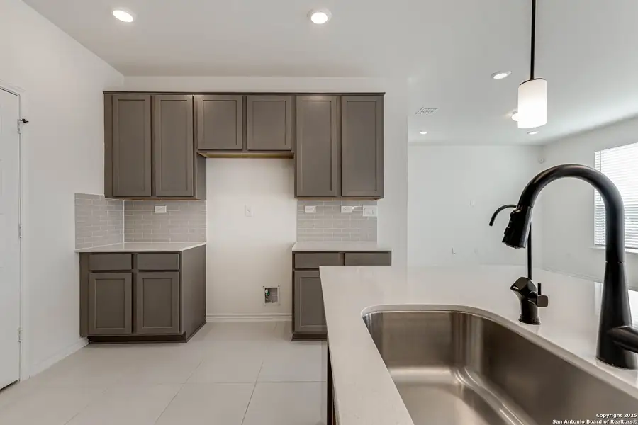Close-up of interior finishes inside a home in , San Antonio (Image 17). Close-up of interior finishes inside a home in , San Antonio (Image 17).