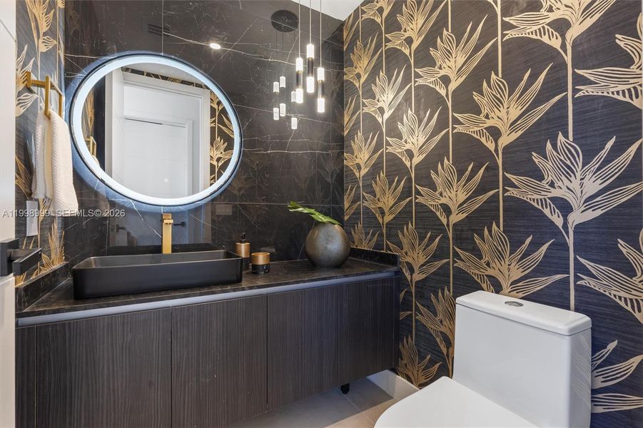 Furnished interior view inside a new home in , Fort Lauderdale (Image 11).