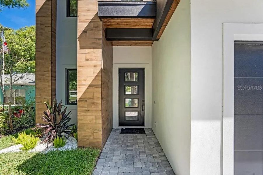 Exterior details and patio area of a home in , Sarasota (Image 50).