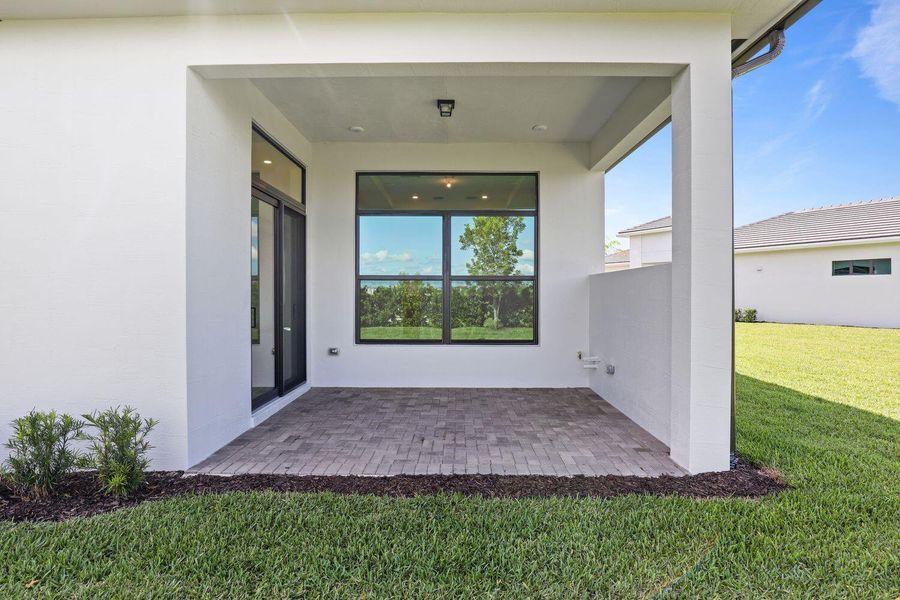 Furnished interior view inside a new home in Cresswind Palm Beach at Westlake, Westlake (Image 16).