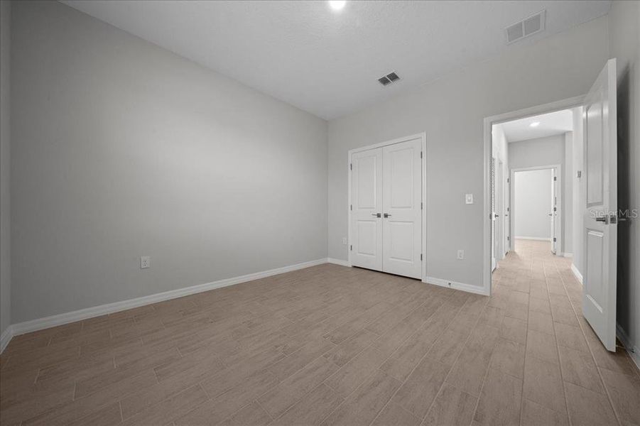 Spacious, unfurnished interior of a new home in Ocala, Ocala (Image 52).