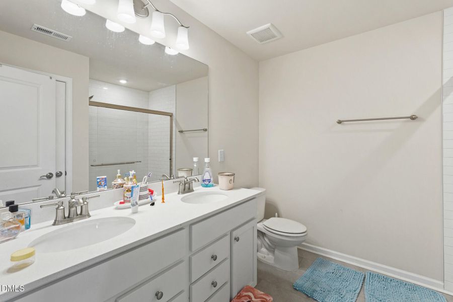 321_Parker_Station_Avenue_005 321_Parker_Station_Avenue_005