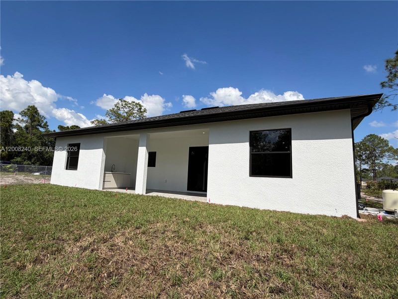 Exterior details and patio area of a home in , Naples (Image 28).