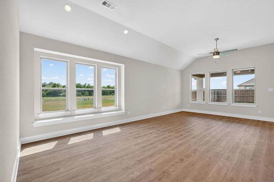 Spacious, unfurnished interior of a new home in Meraki, Forney (Image 15).