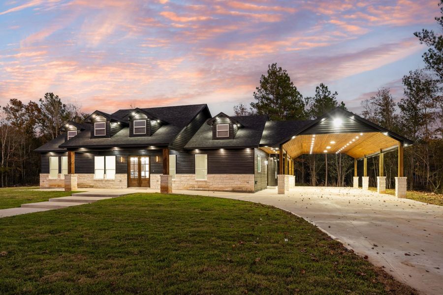 Image 40 of a home in .