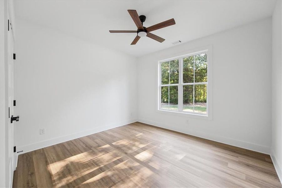 Spacious, unfurnished interior of a new home in , Taylorsville (Image 33).