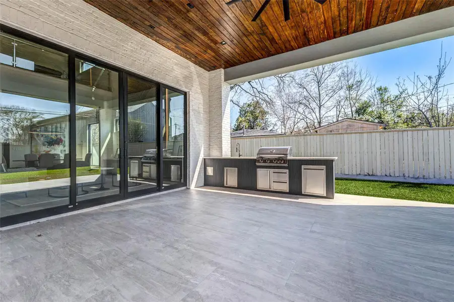 Exterior details and patio area of a home in , Houston (Image 3).