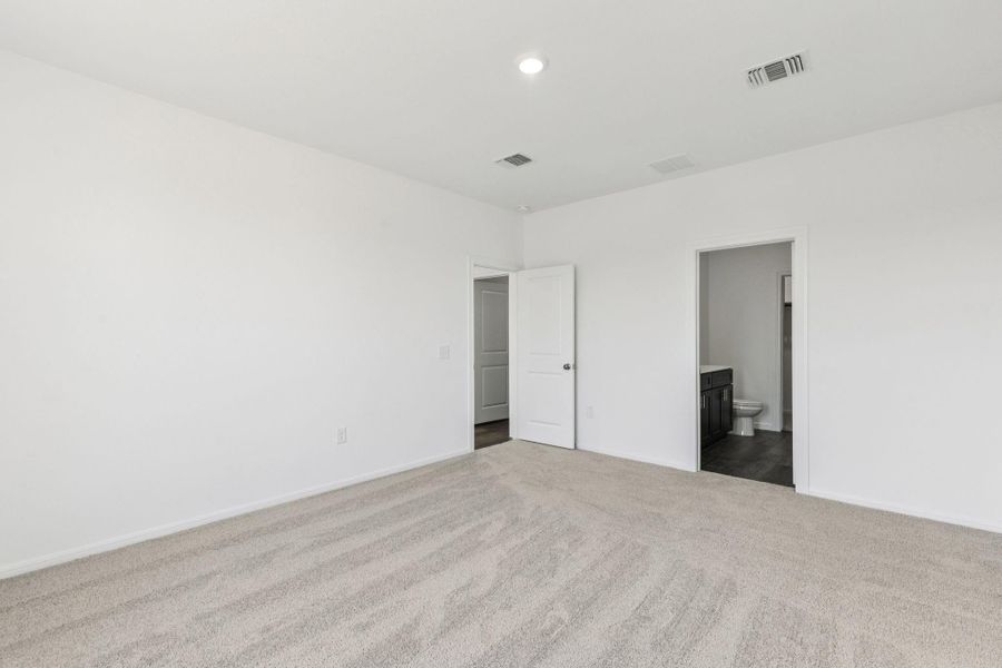 Spacious, unfurnished interior of a new home in Windcress, Cove (Image 26). Spacious, unfurnished interior of a new home in Windcress, Cove (Image 26).