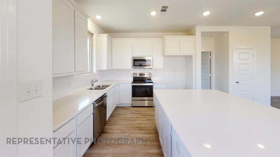 Furnished interior view inside a new home in Creekshaw, Royse City (Image 3). Furnished interior view inside a new home in Creekshaw, Royse City (Image 3).