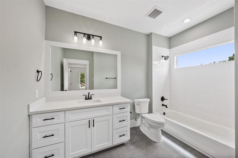 Furnished interior view inside a new home in , Houston (Image 14).