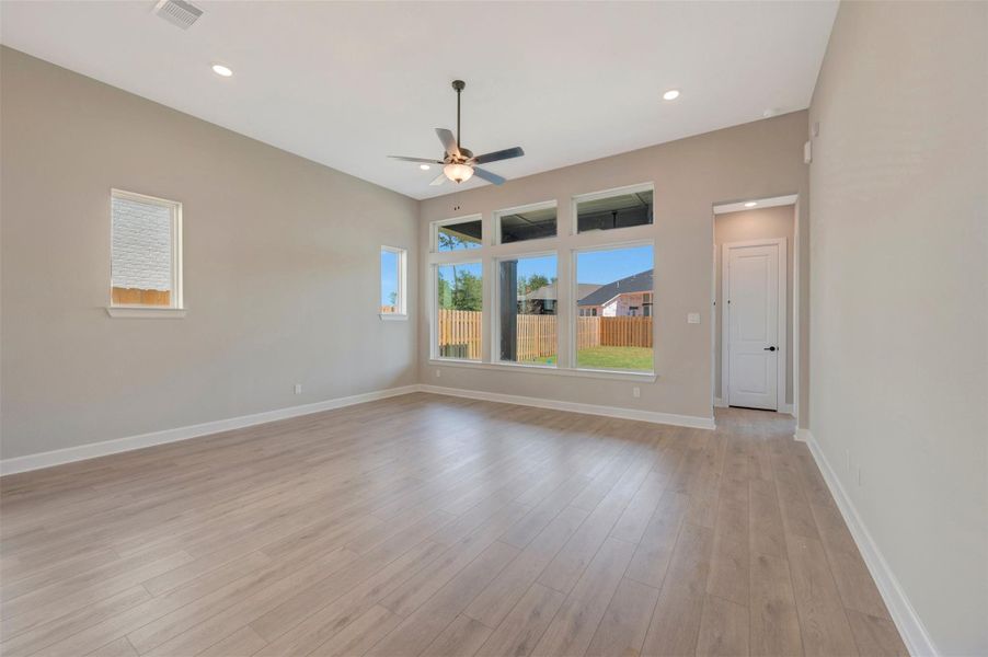 Spacious, unfurnished interior of a new home in COLTON - Reserve Collection, Todd Mission (Image 24). Spacious, unfurnished interior of a new home in COLTON - Reserve Collection, Todd Mission (Image 24).