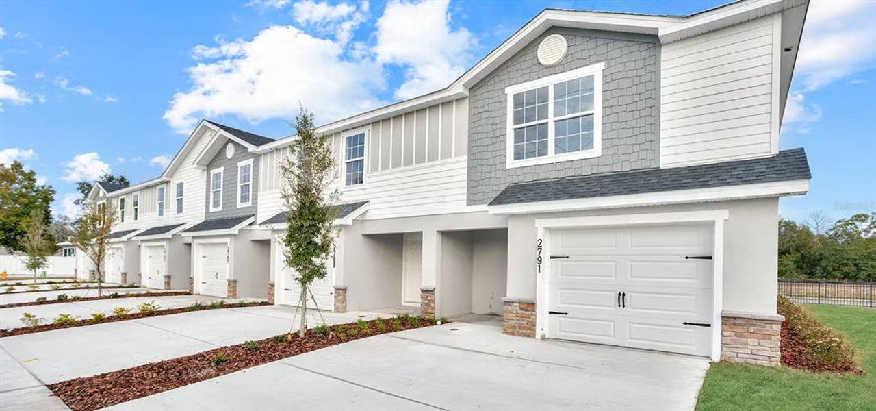 Image 4 of a home in .