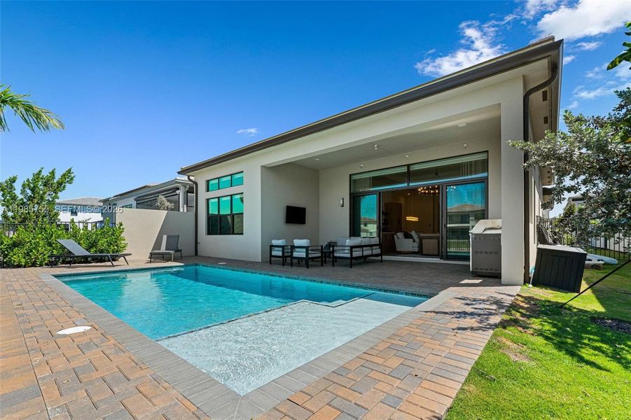 Exterior details and patio area of a home in , Boca Raton (Image 25).