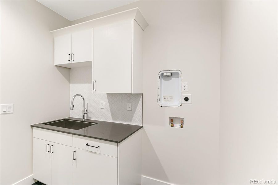 Furnished interior view inside a new home in , Englewood (Image 29).