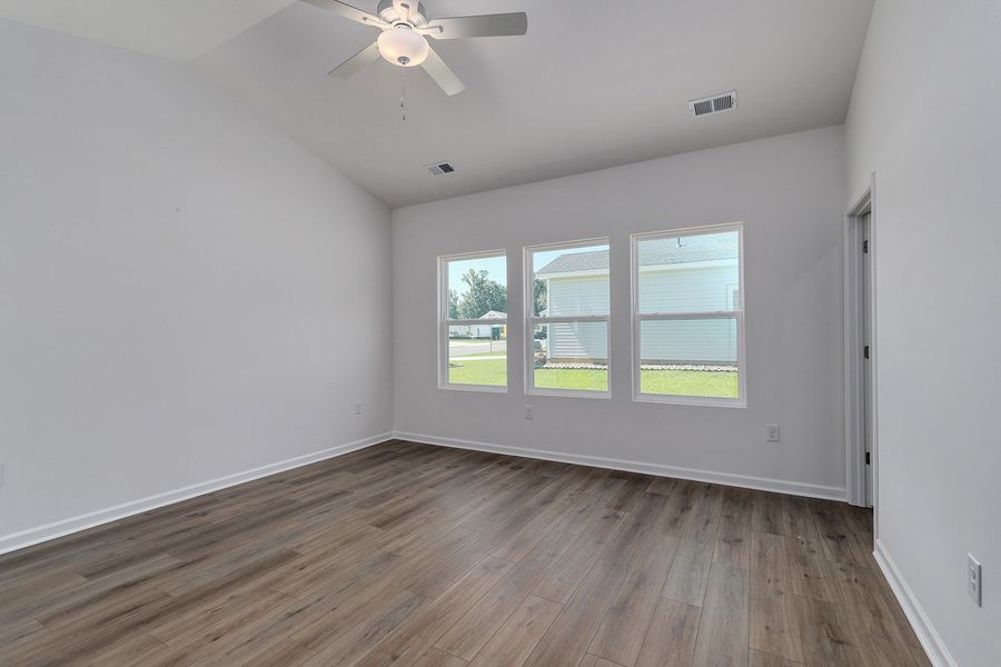 Spacious, unfurnished interior of a new home in Jordan Grove, Conway (Image 32).