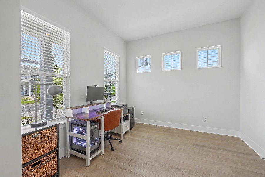 Furnished interior view inside a new home in Carnes Crossroads, Summerville (Image 9).