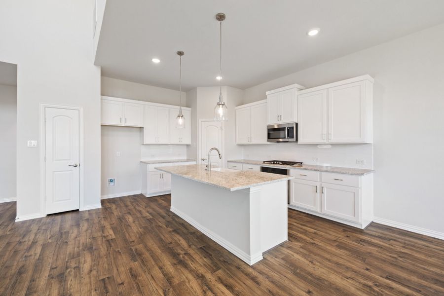 Furnished interior view inside a new home in Elevon, Lavon (Image 7).