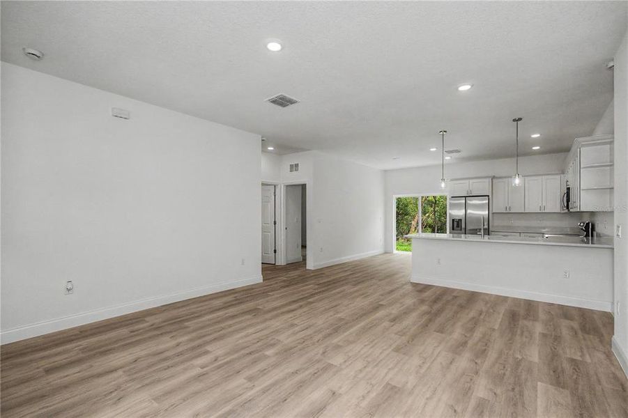 Spacious, unfurnished interior of a new home in , Citrus Springs (Image 29). Spacious, unfurnished interior of a new home in , Citrus Springs (Image 29).