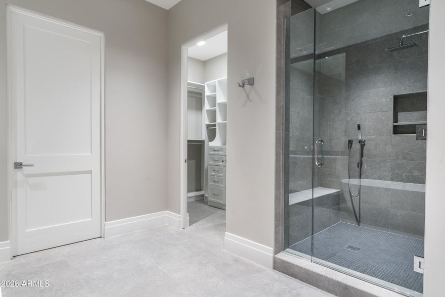 18720 N 101st St #3008