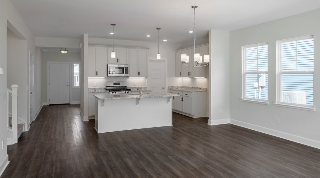 Representative furnished interior of a home built from the The Ivory by Cothran Homes in Holly Ridge, Greenville (Image 8).