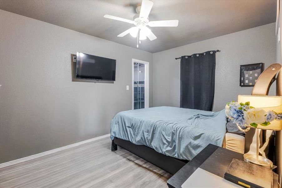 Back bedroom Back bedroom