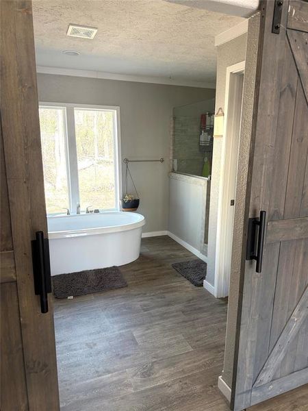 Image 37 of a home in .