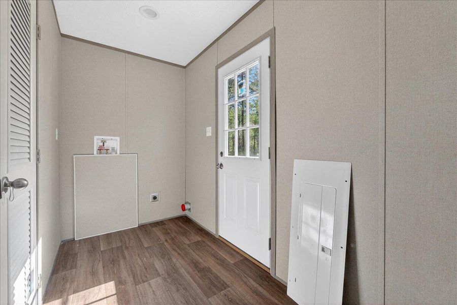 Spacious, unfurnished interior of a new home in , Walterboro (Image 32). Spacious, unfurnished interior of a new home in , Walterboro (Image 32).