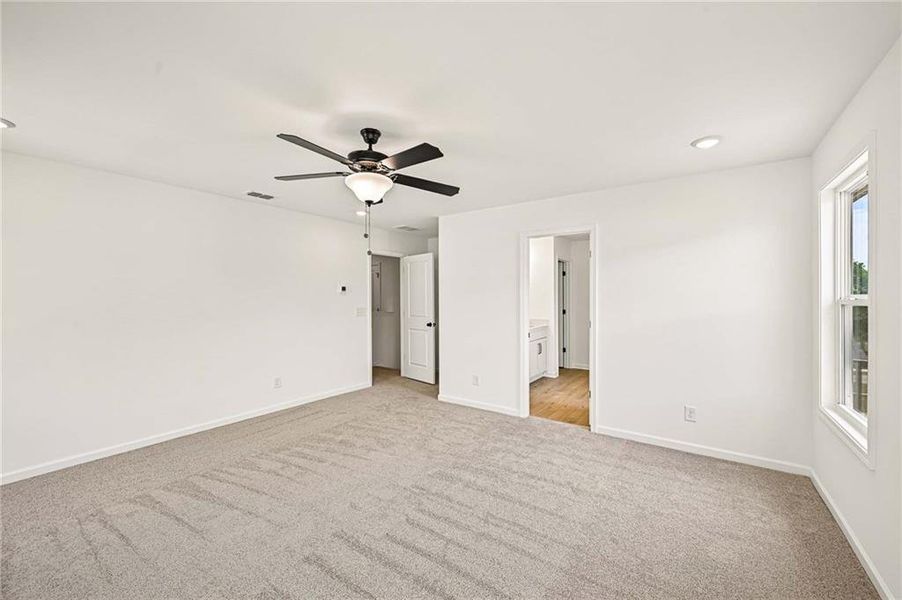Spacious, unfurnished interior of a new home in Langston Reserve, Cartersville (Image 14).