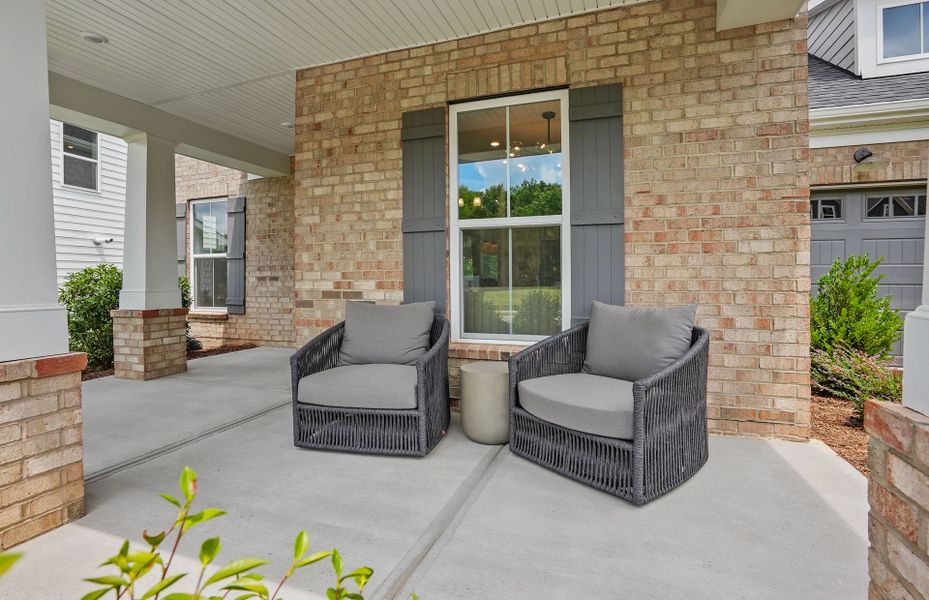 Exterior details and patio area of a home in Forest Creek, Waxhaw (Image 26). Exterior details and patio area of a home in Forest Creek, Waxhaw (Image 26).