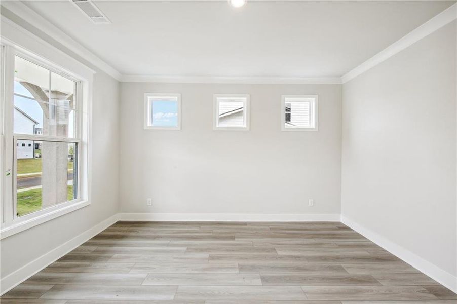 Spacious, unfurnished interior of a new home in Rosewood Lake Estates, Hoschton (Image 55).