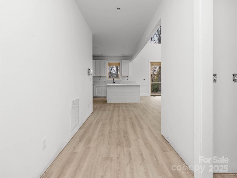 Image 31 of a home in . Image 31 of a home in .