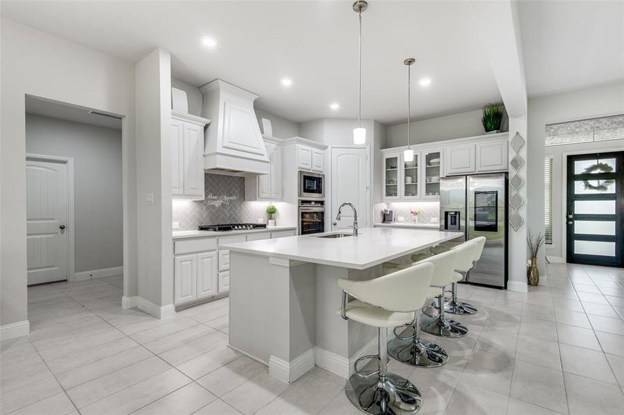 Furnished interior view inside a new home in , Royse City (Image 9).