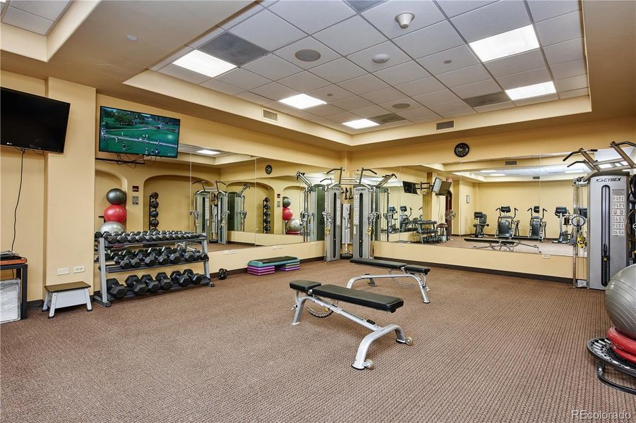 Community amenities in , Parker (Image 19).