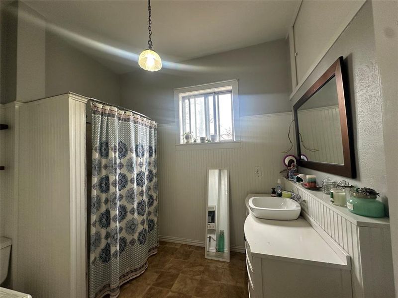 Furnished interior view inside a new home in , Paris (Image 25). Furnished interior view inside a new home in , Paris (Image 25).