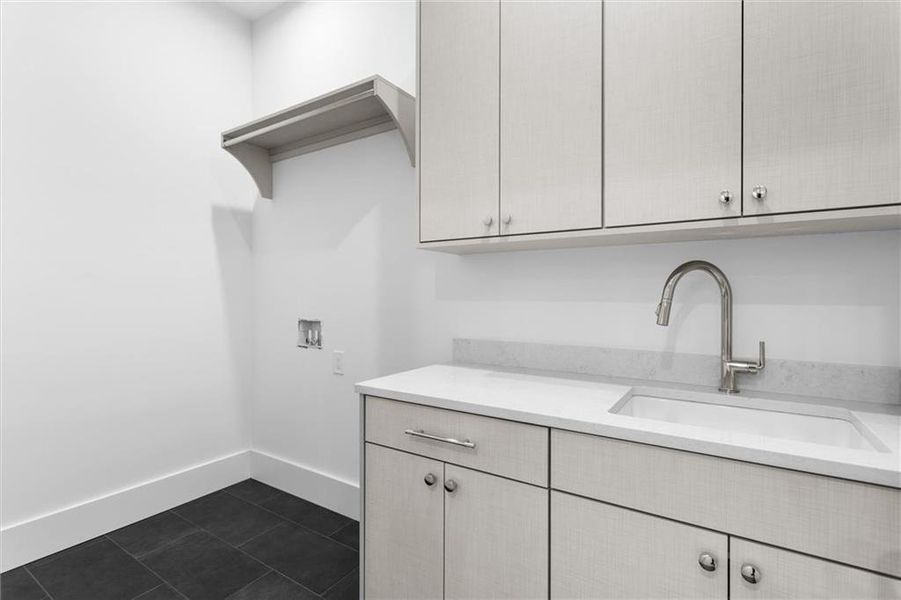 Image 103 of a home in .