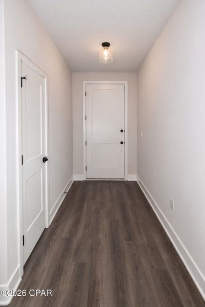 Spacious, unfurnished interior of a new home in Parkbrook, Panama City (Image 11).