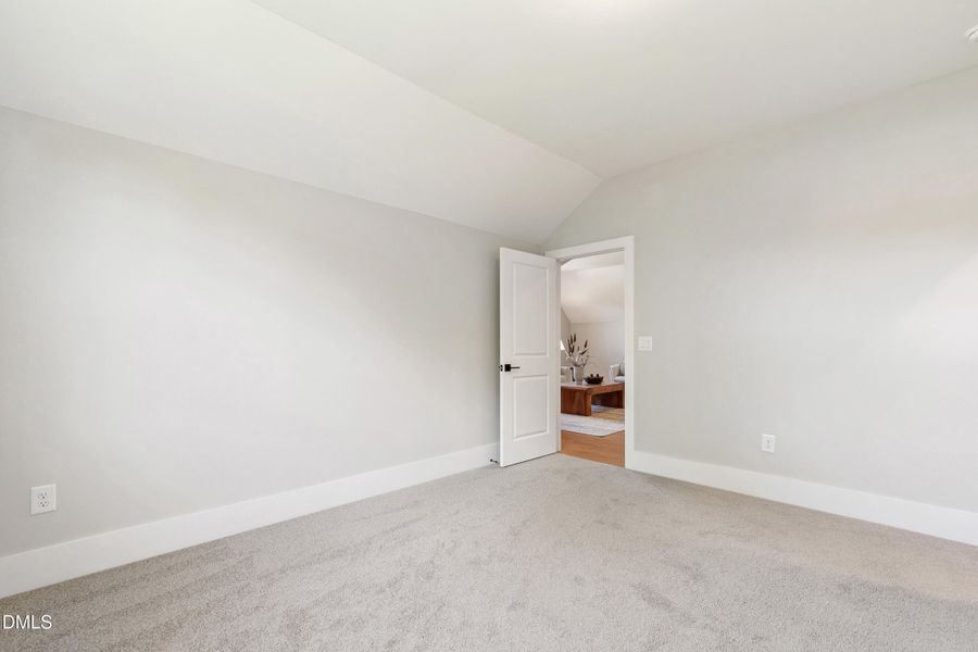 BroadleafInt-46 BroadleafInt-46