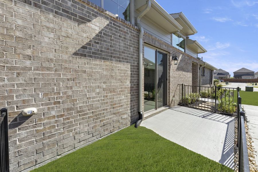 Exterior details and patio area of a home in Woodbridge Villas, Wylie (Image 4). Exterior details and patio area of a home in Woodbridge Villas, Wylie (Image 4).